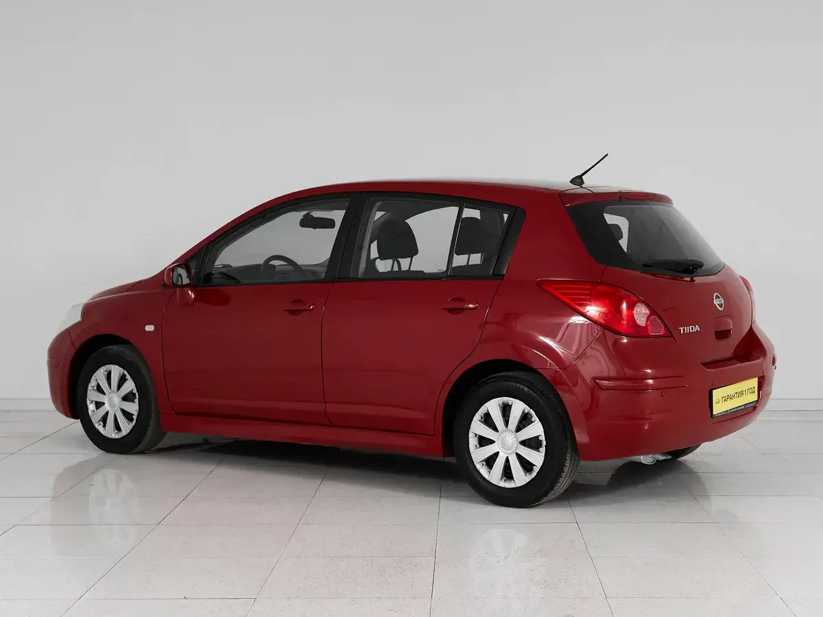 Nissan Tiida