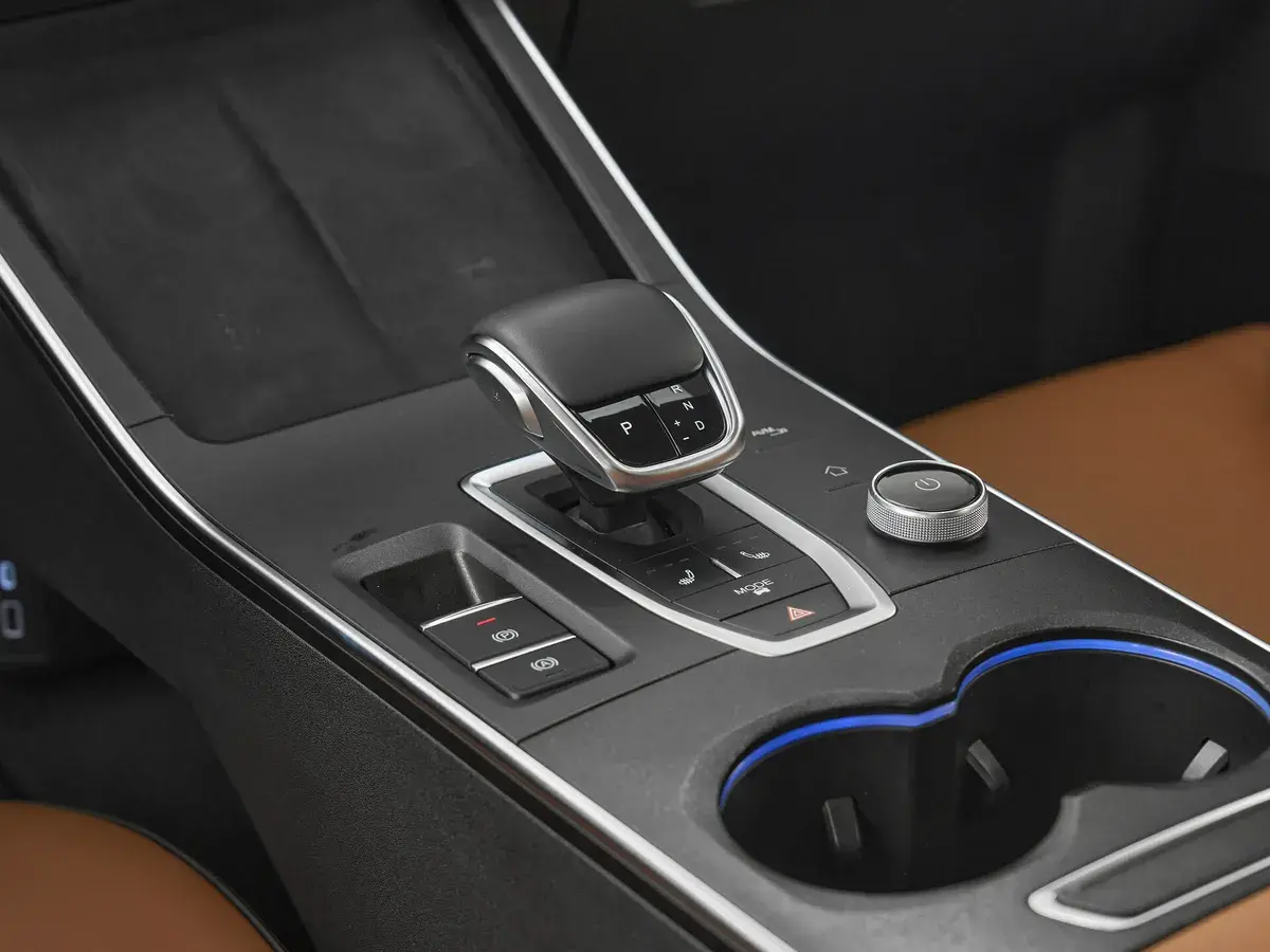 Omoda C5