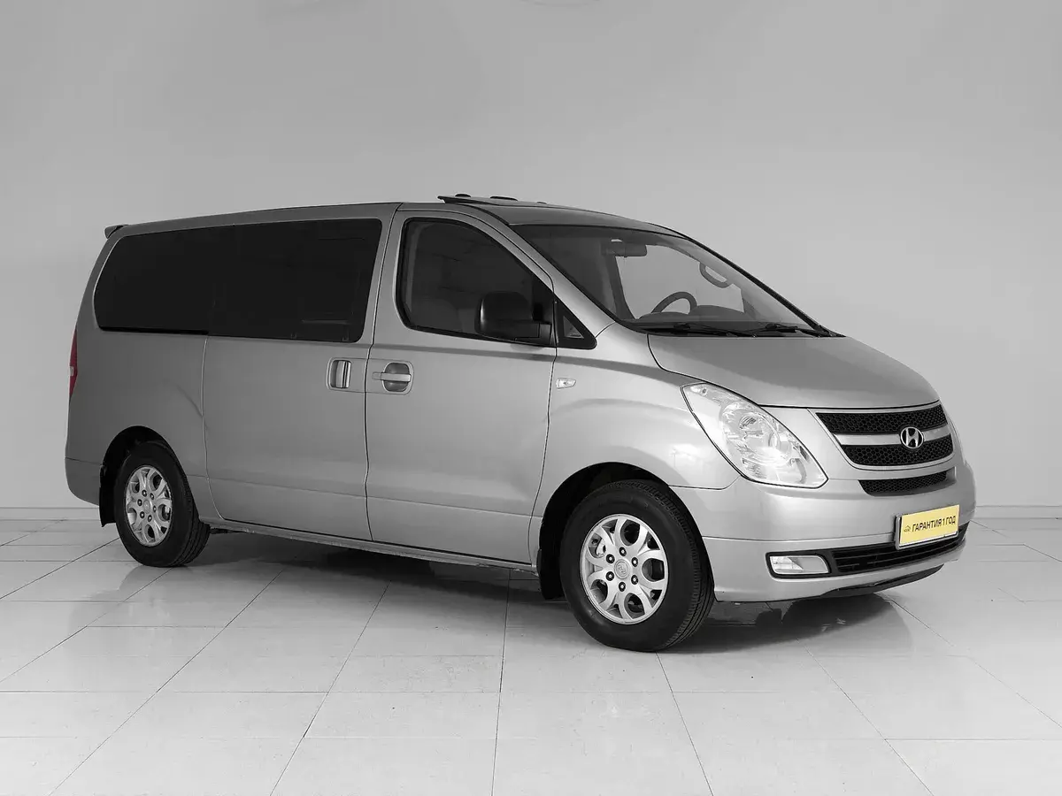 Hyundai Grand Starex
