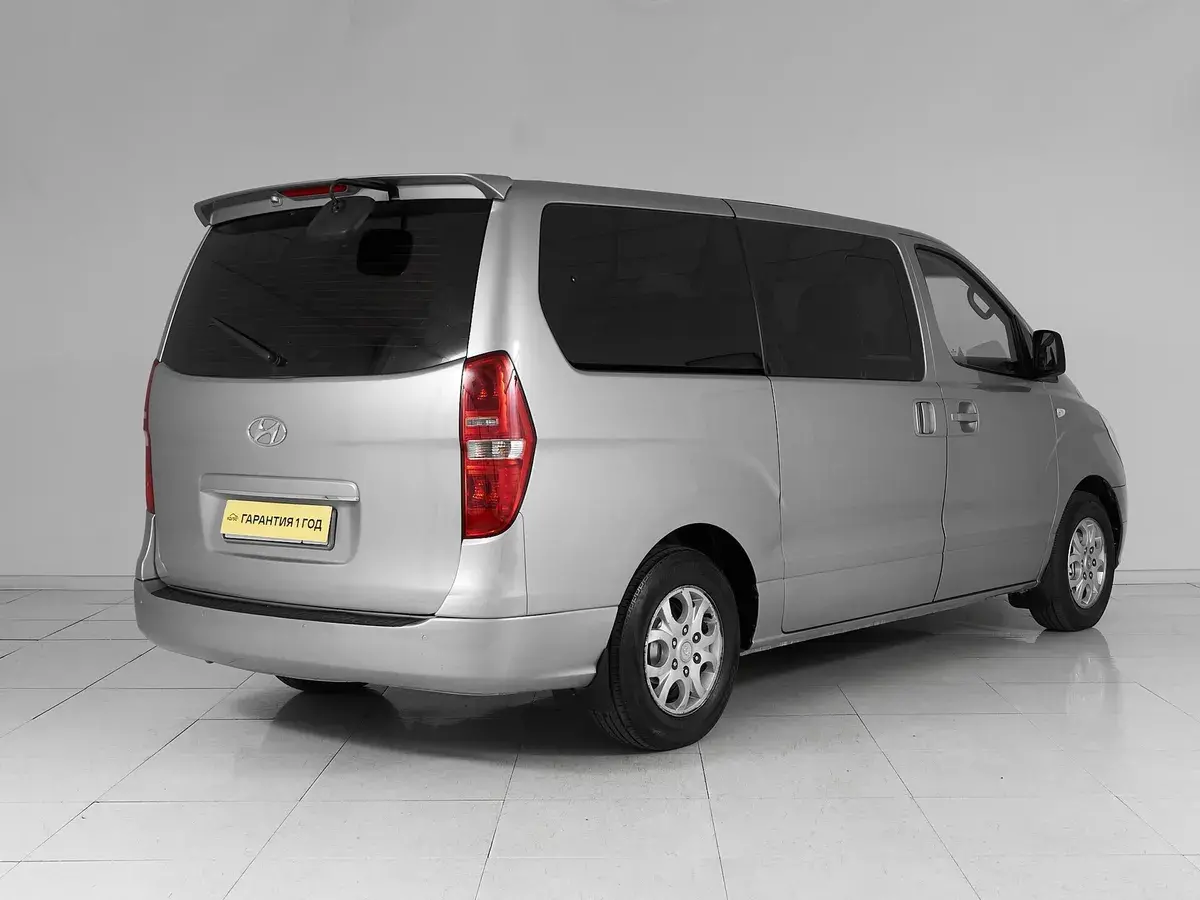 Hyundai Grand Starex