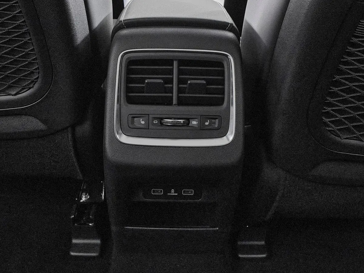 Geely Atlas Pro