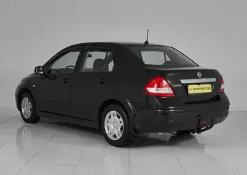 Nissan Tiida Вид 4