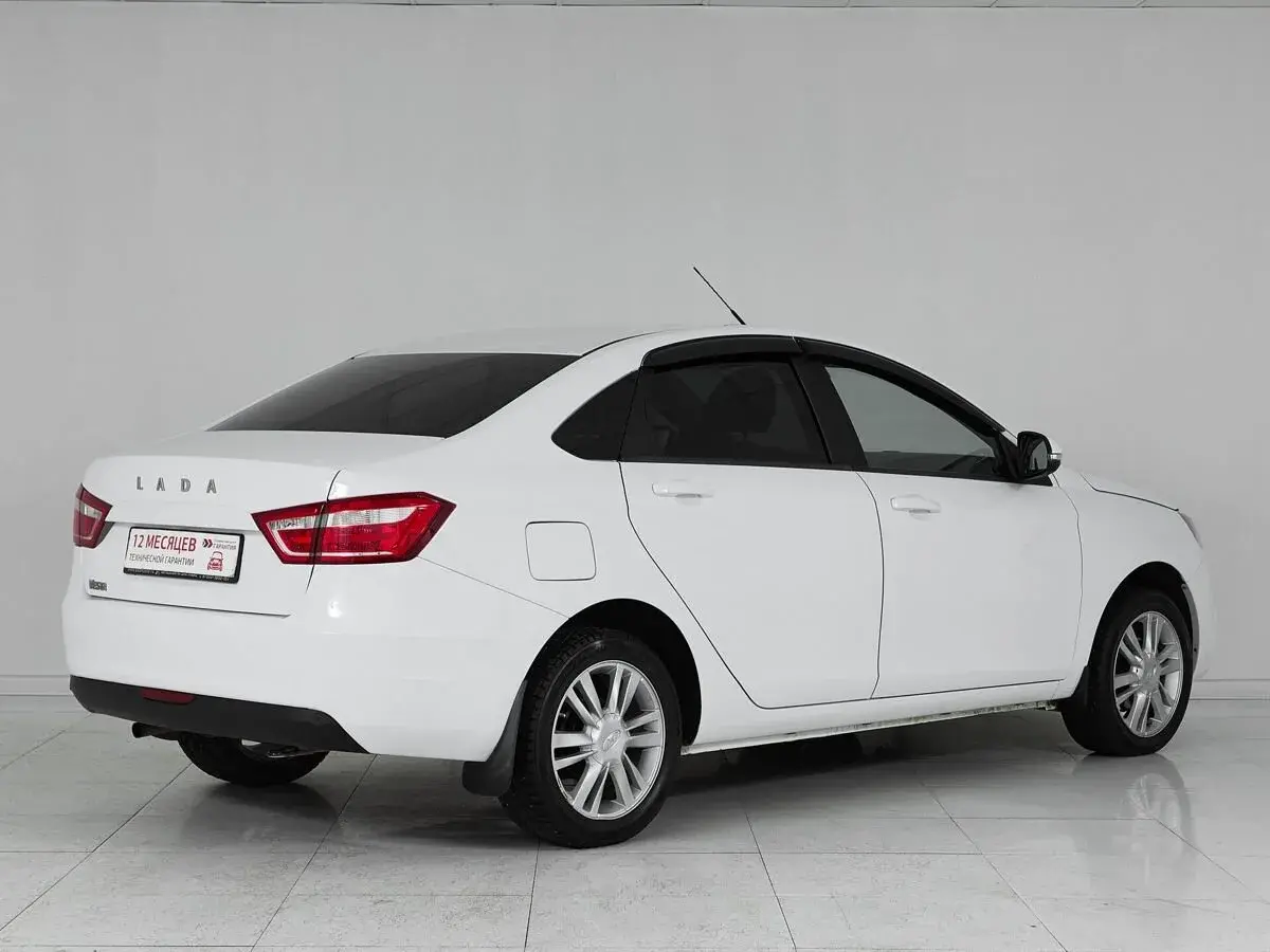 Lada Vesta