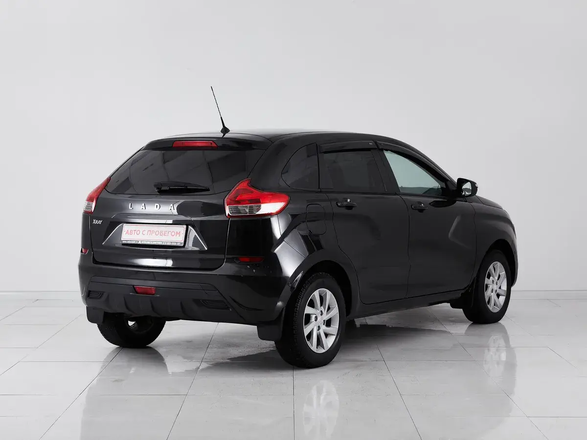 Lada XRAY