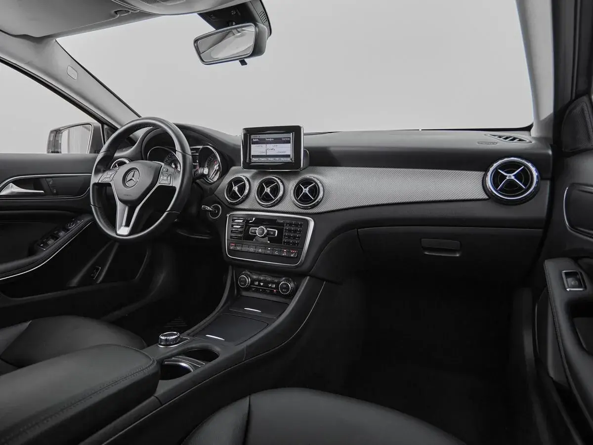 Mercedes benz GLA