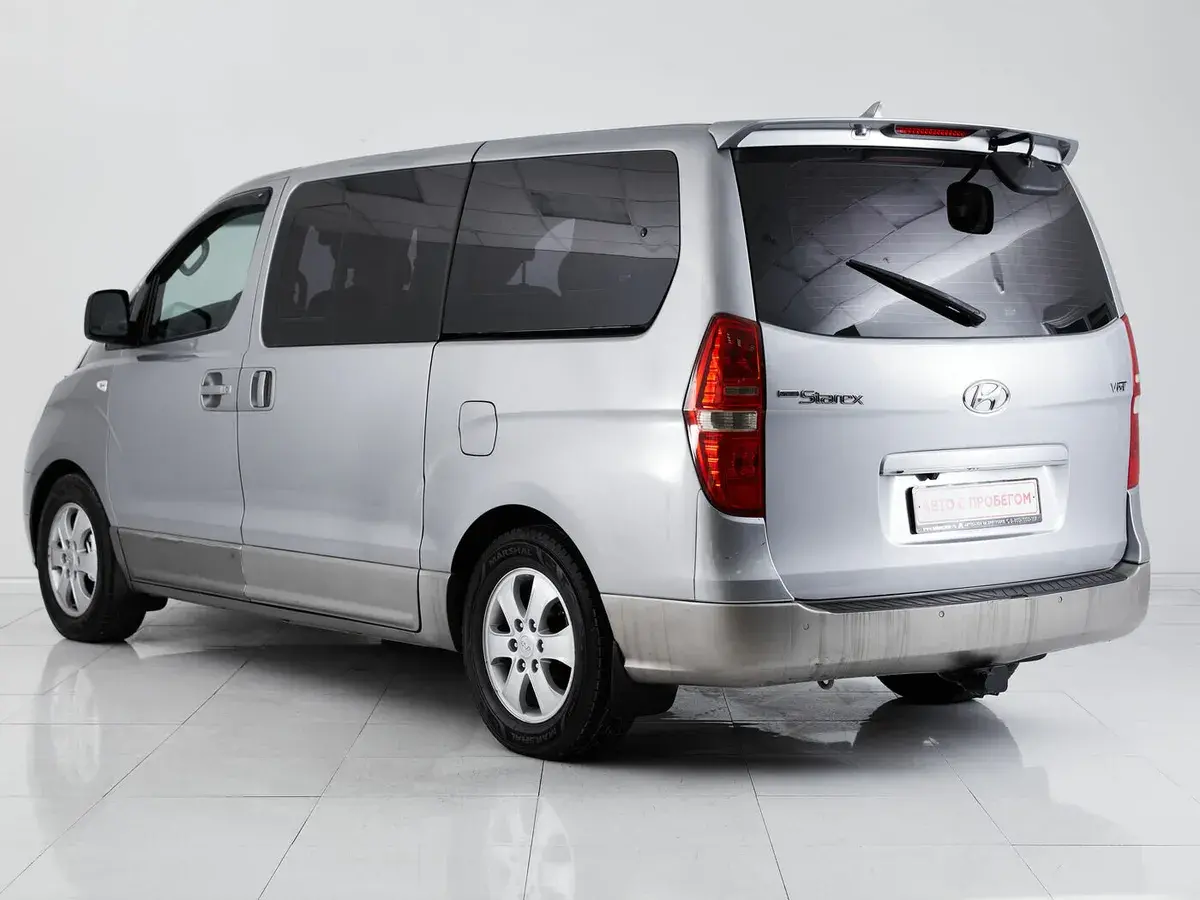 Hyundai Grand Starex