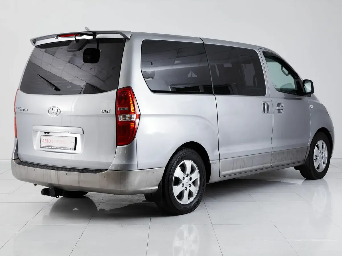 Hyundai Grand Starex