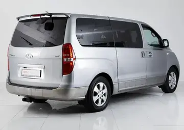 Hyundai Grand Starex Вид 5