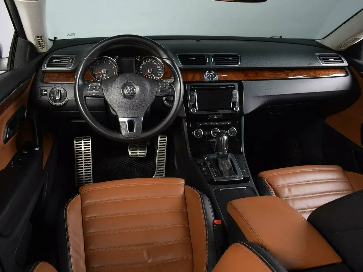 Volkswagen Passat CC