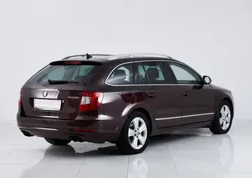 Skoda Superb Вид 4