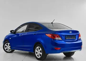 Hyundai Solaris Вид 4