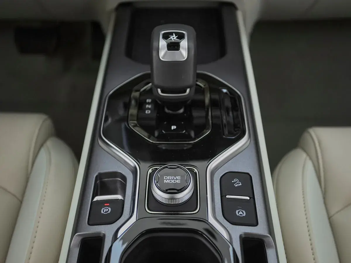Geely Icon