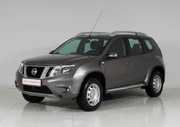 Nissan Terrano Вид 1