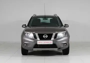 Nissan Terrano Вид 2