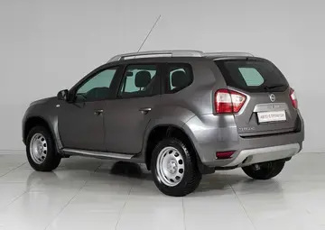 Nissan Terrano Вид 4