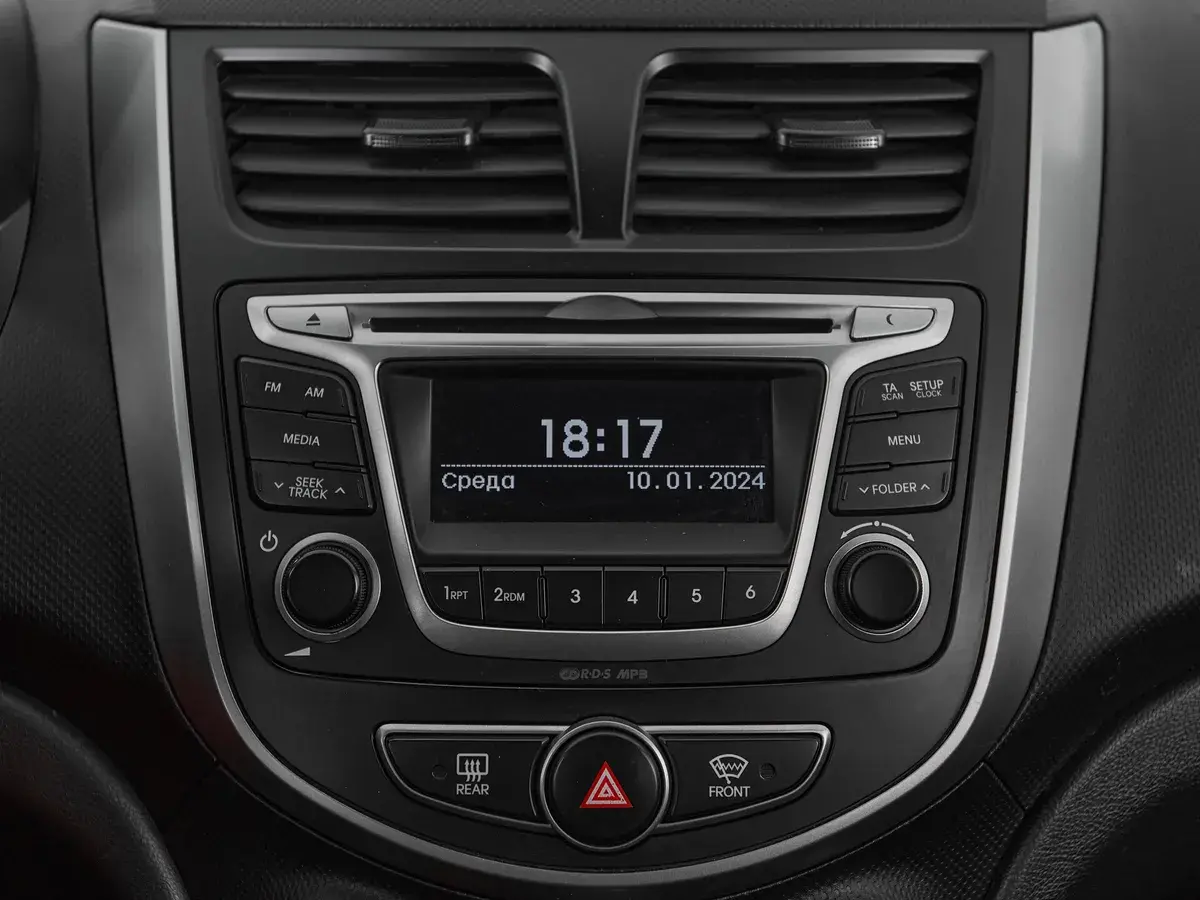 Hyundai Solaris