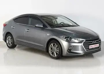 Hyundai Elantra Вид 1