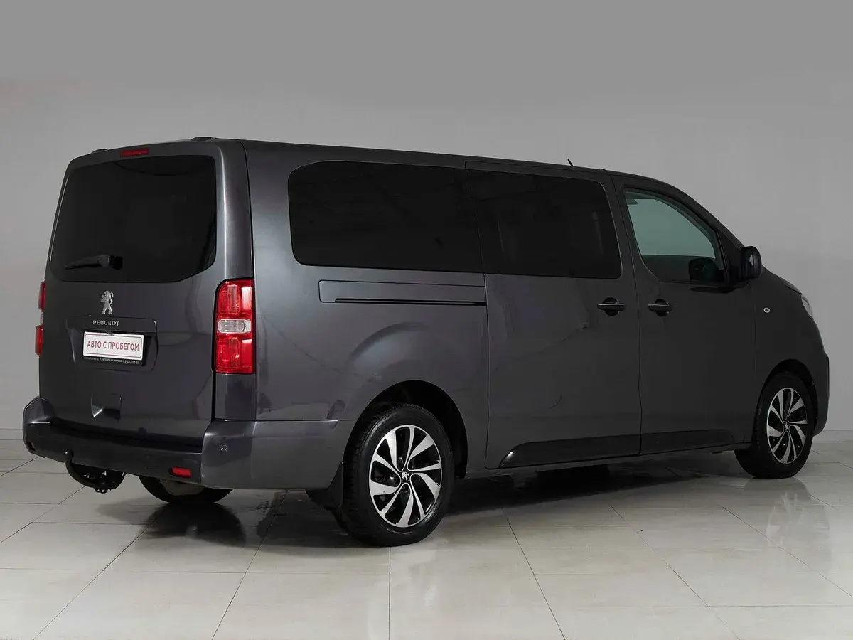 Peugeot Traveller