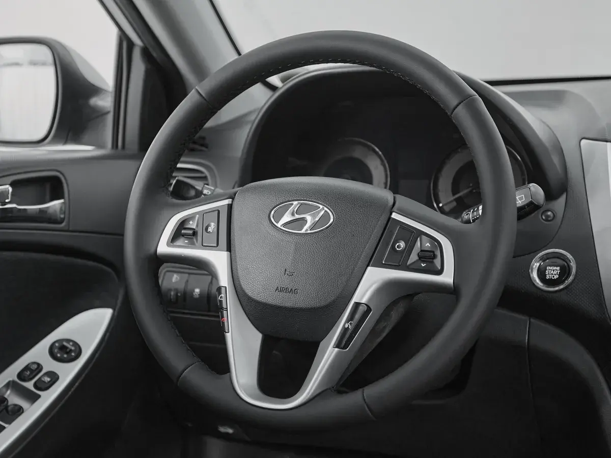Hyundai Solaris