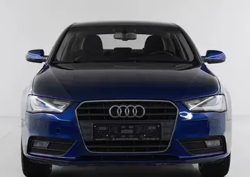 Audi A4 Вид 2