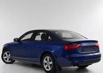 Audi A4 Вид 4