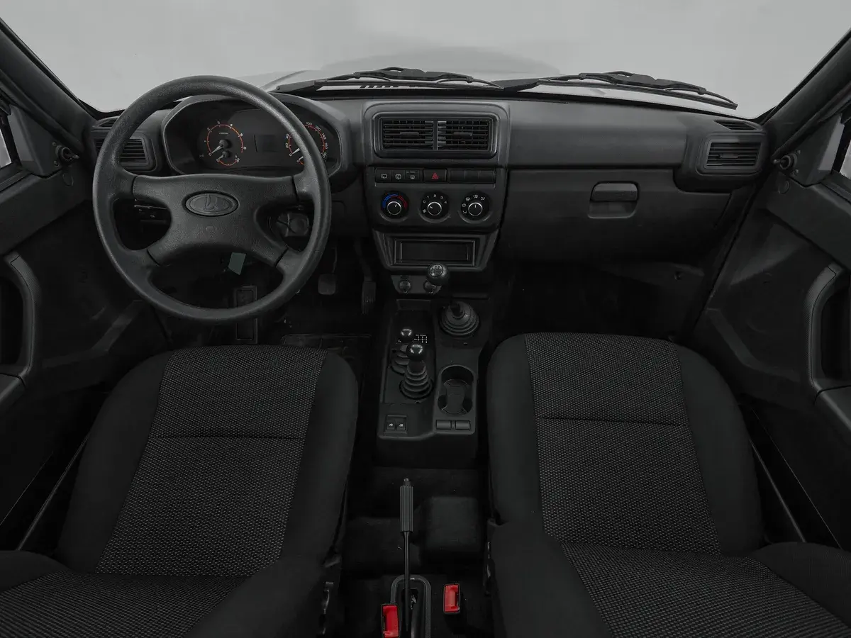 Lada Niva Legend