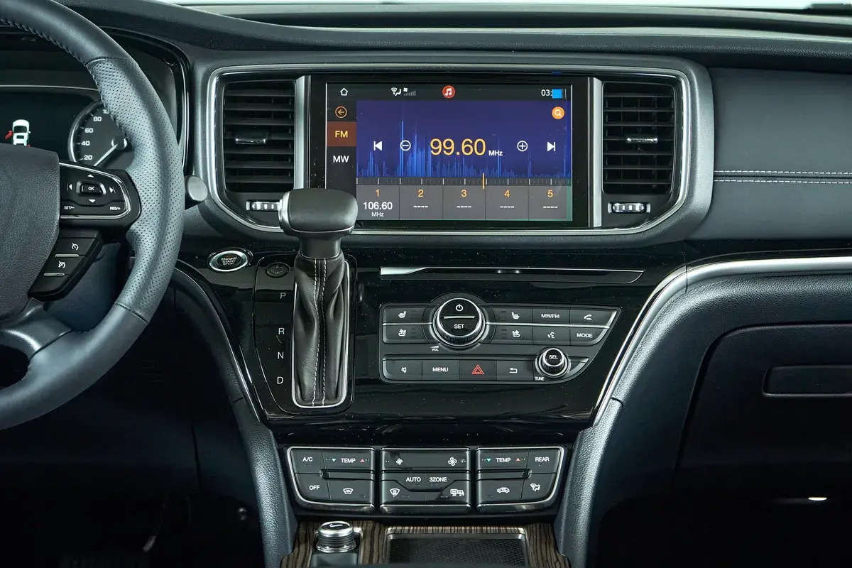 GAC GN8