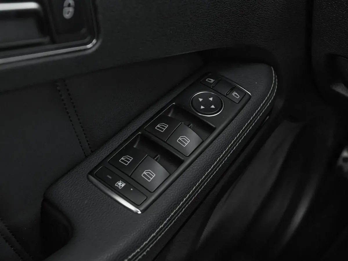 Mercedes benz E-Класс