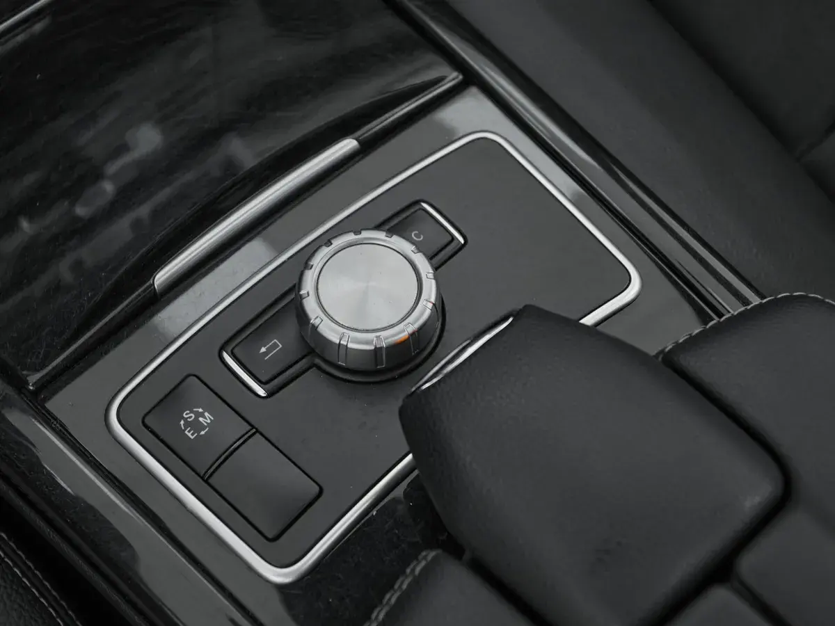 Mercedes benz E-Класс