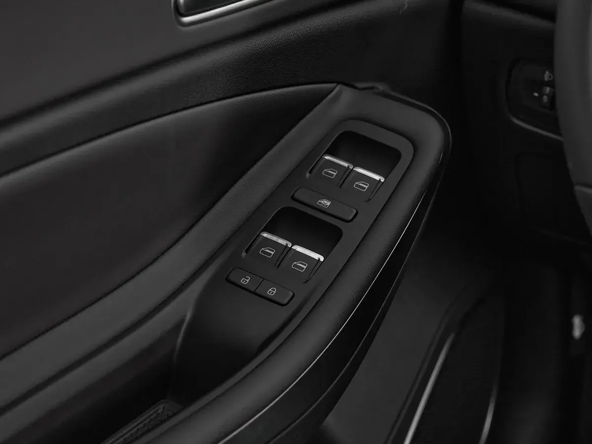 Omoda S5