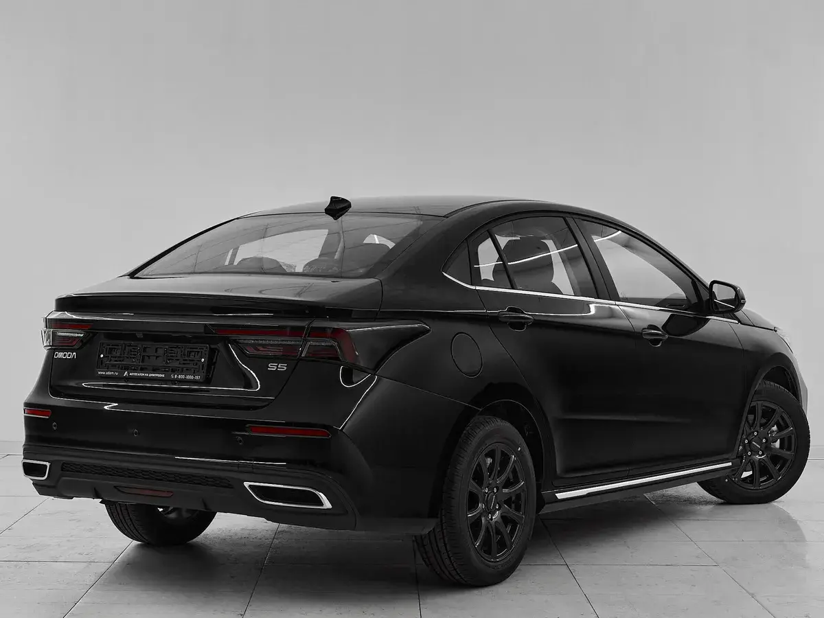 Omoda S5