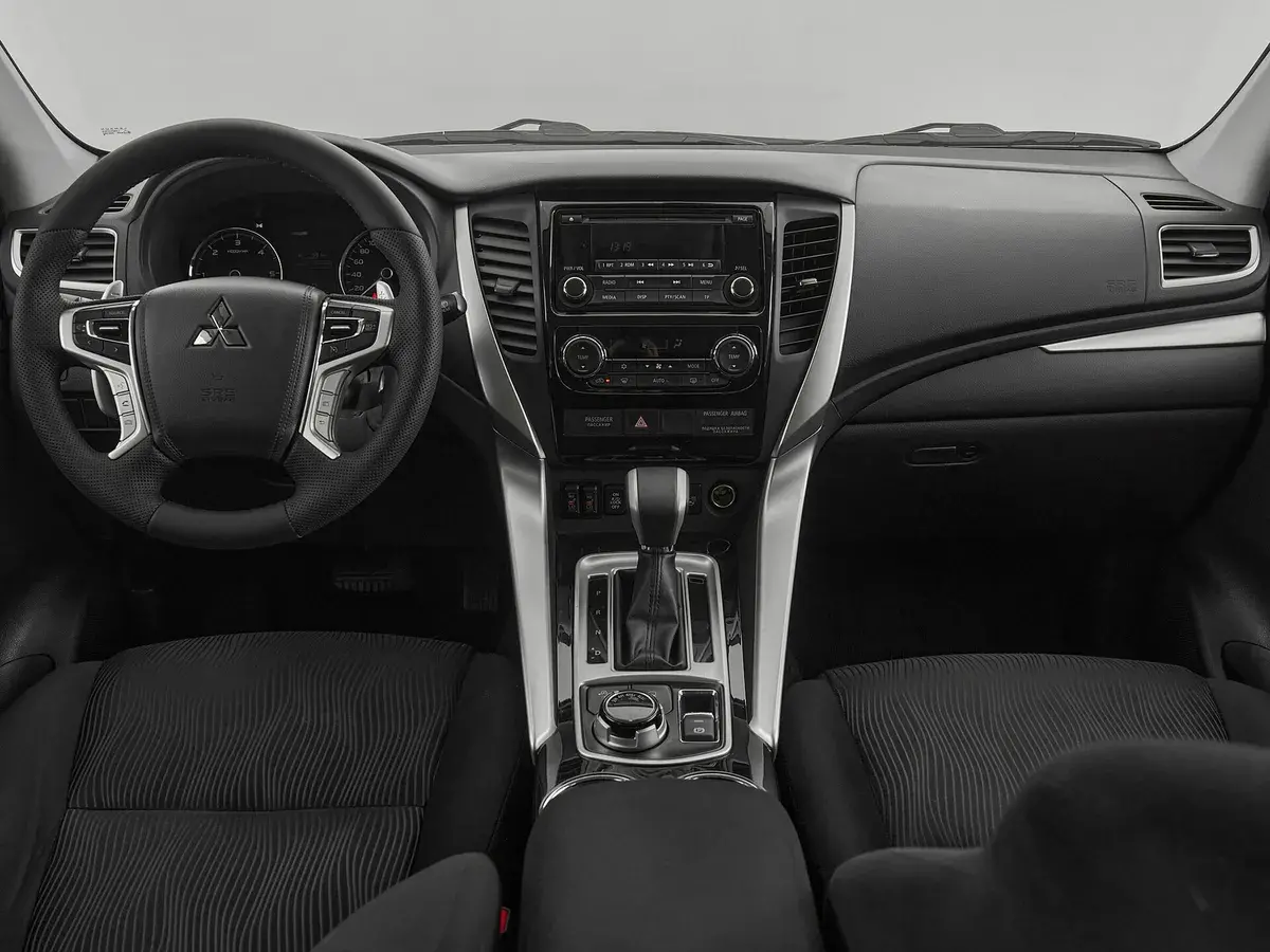 Mitsubishi Pajero Sport