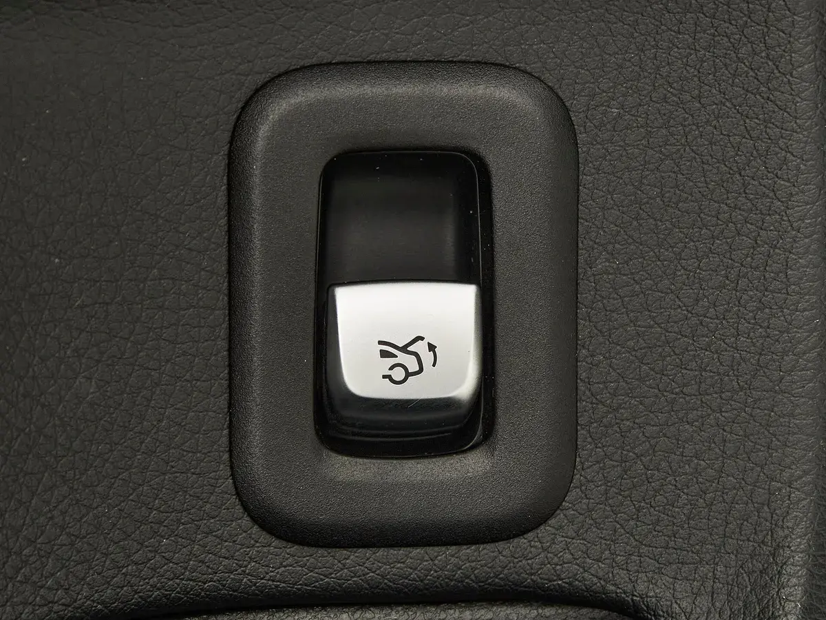 Mercedes benz C-Класс