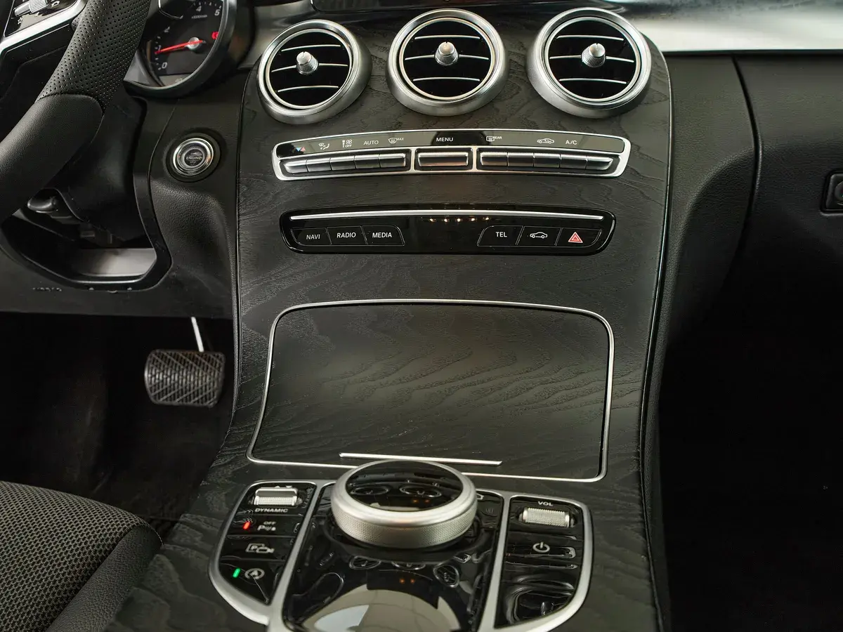 Mercedes benz C-Класс
