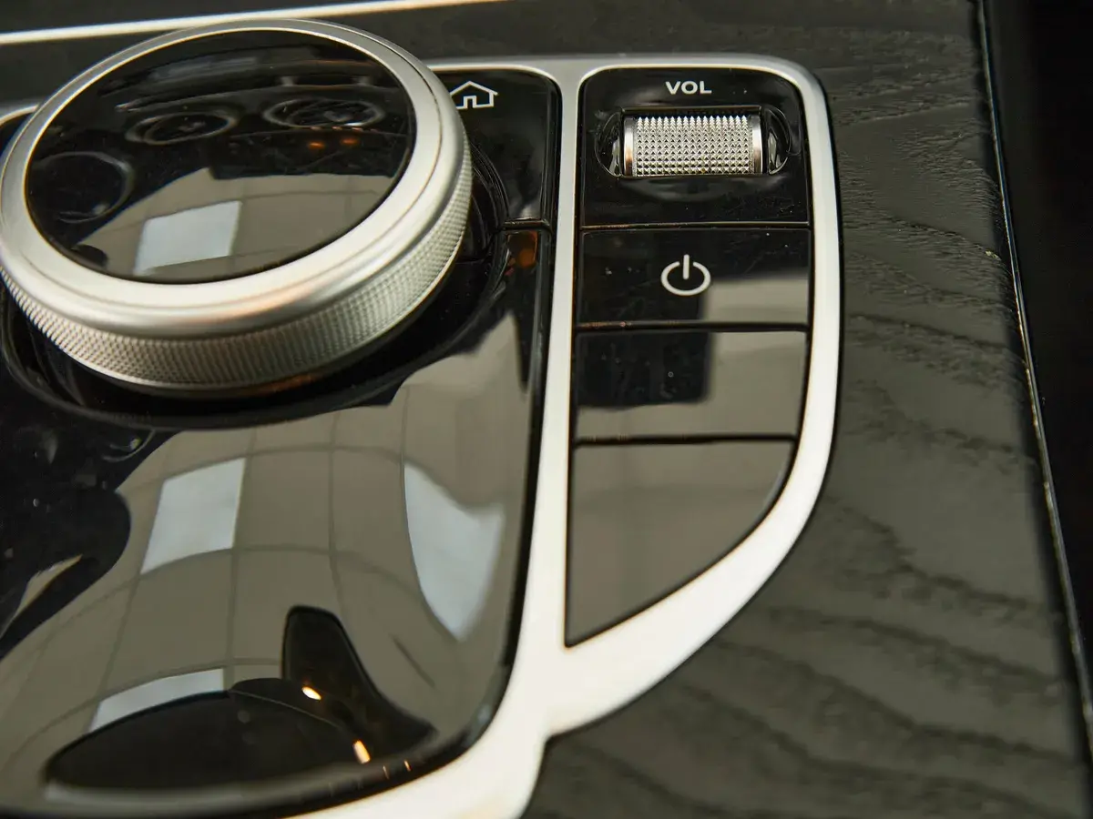 Mercedes benz C-Класс