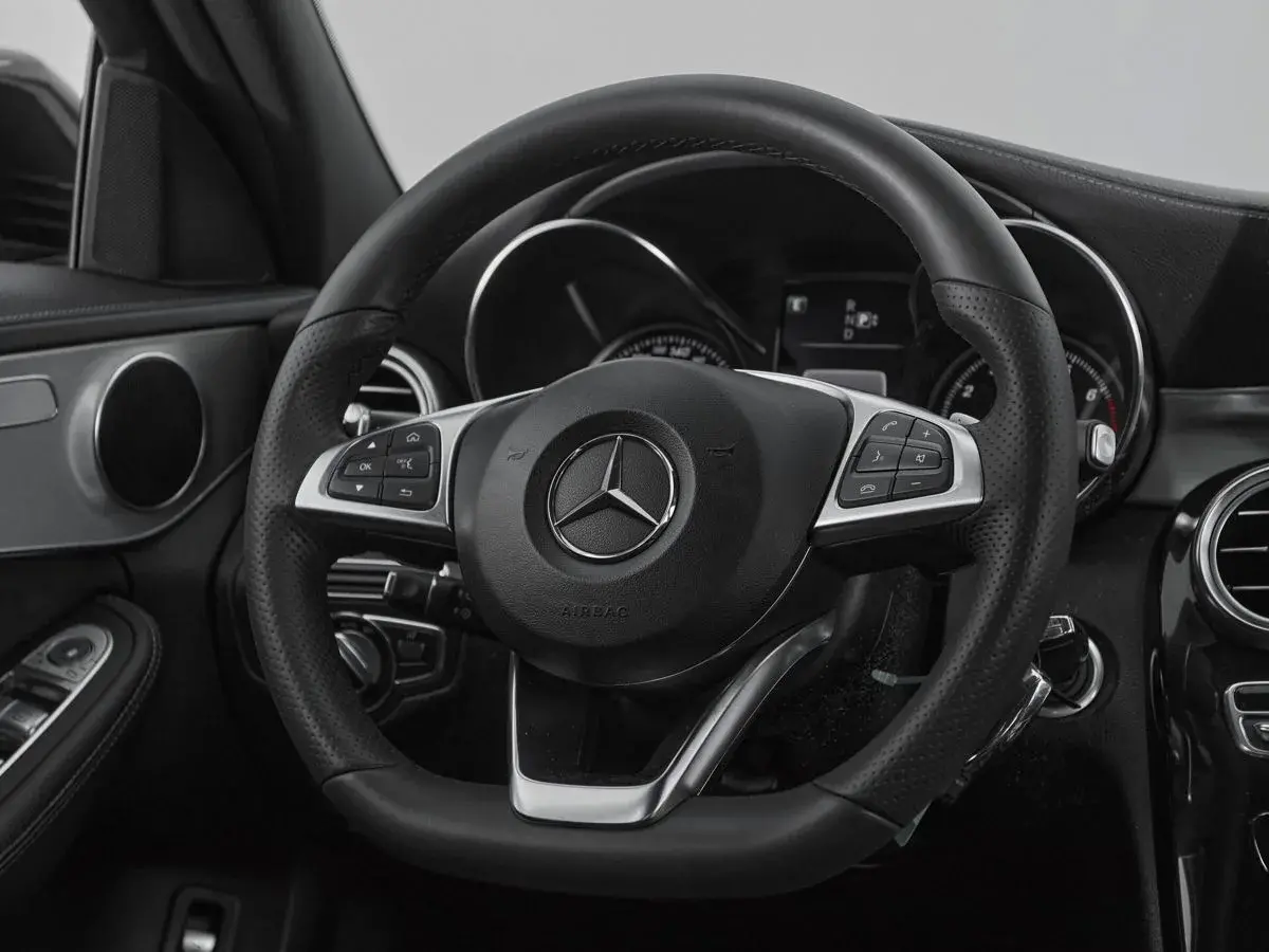 Mercedes benz C-Класс