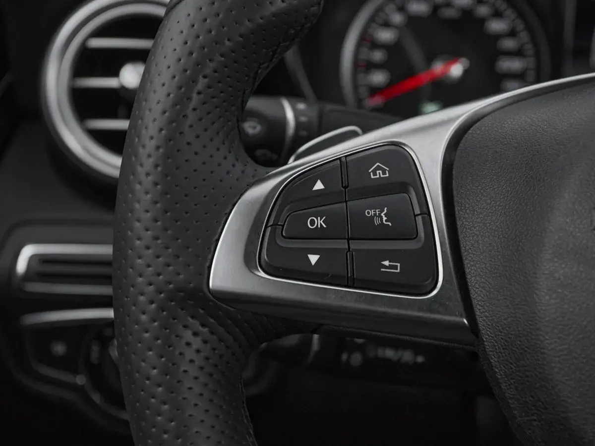 Mercedes benz C-Класс