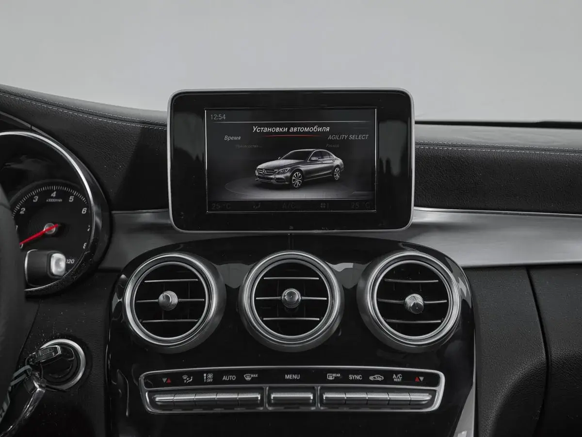 Mercedes benz C-Класс