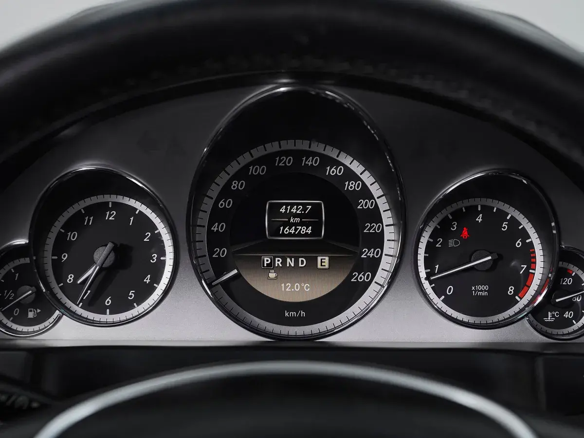 Mercedes benz E-Класс
