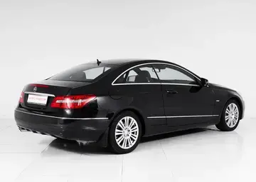 Mercedes benz E-Класс Вид 4