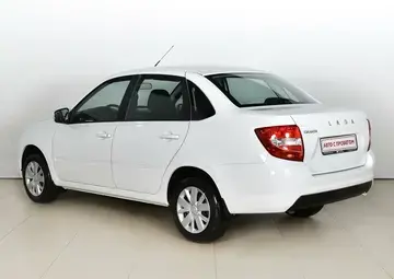 Lada Granta Вид 3
