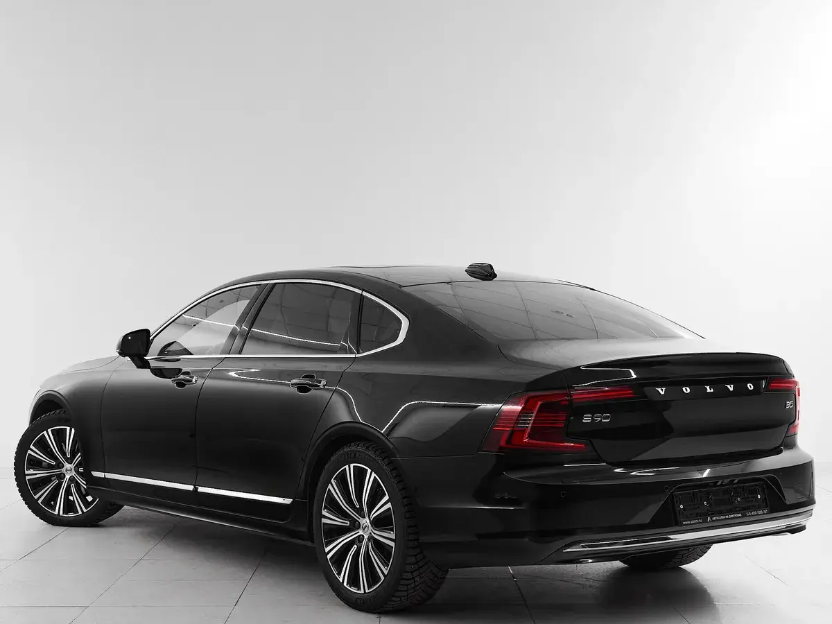 Volvo S90