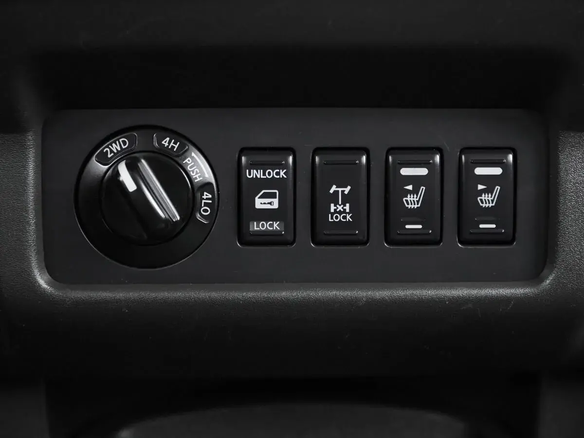 Nissan Navara (Frontier)