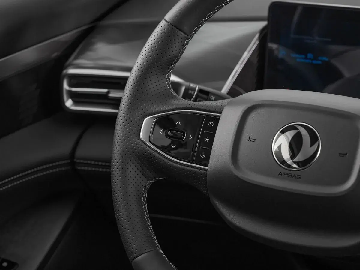 Dongfeng Mage