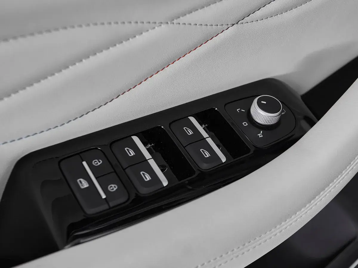 Geely Monjaro