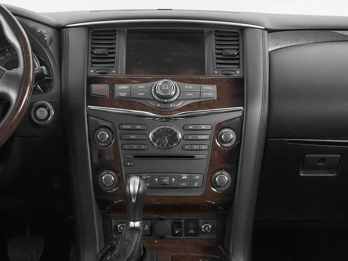 Infiniti QX56