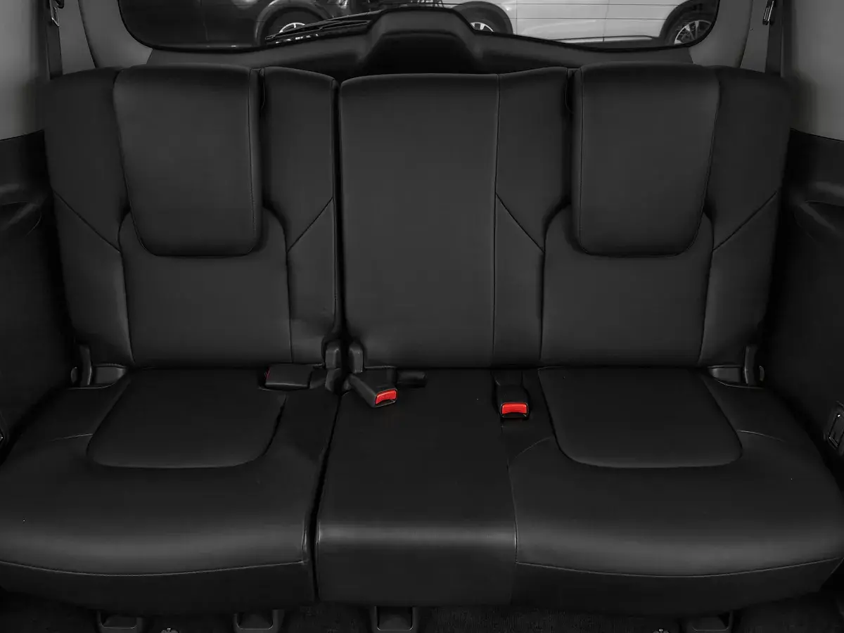 Infiniti QX56
