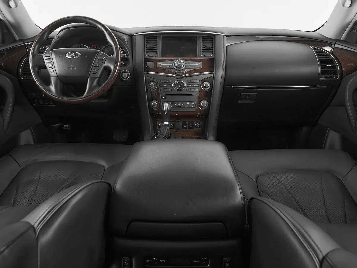 Infiniti QX56