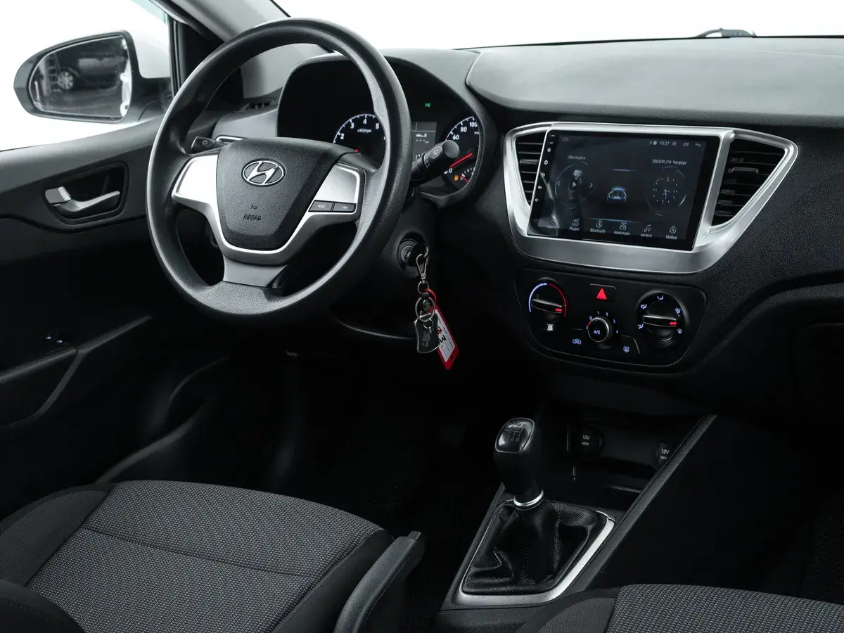 Hyundai Solaris