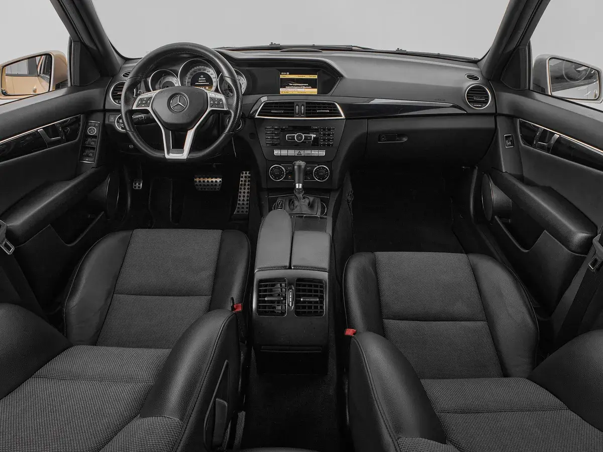 Mercedes benz C-Класс